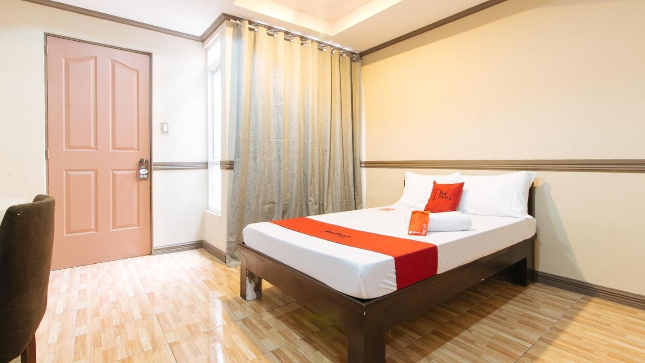 Reddoorz Plus At Canley Residential Pasig City Exterior photo